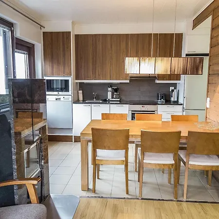 Yllaes 302 By Interhome *
